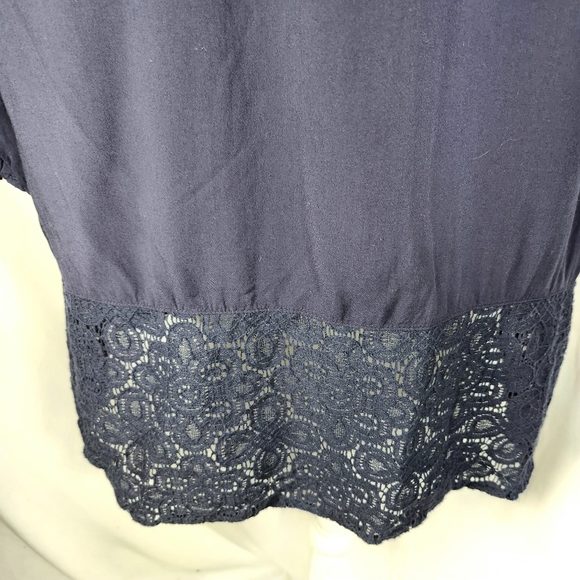 Stylus Navy Notched V Neck Lace Shoulders & Back Hem 3/4 Sleeve BOHO Top Large - Picture 6 of 12